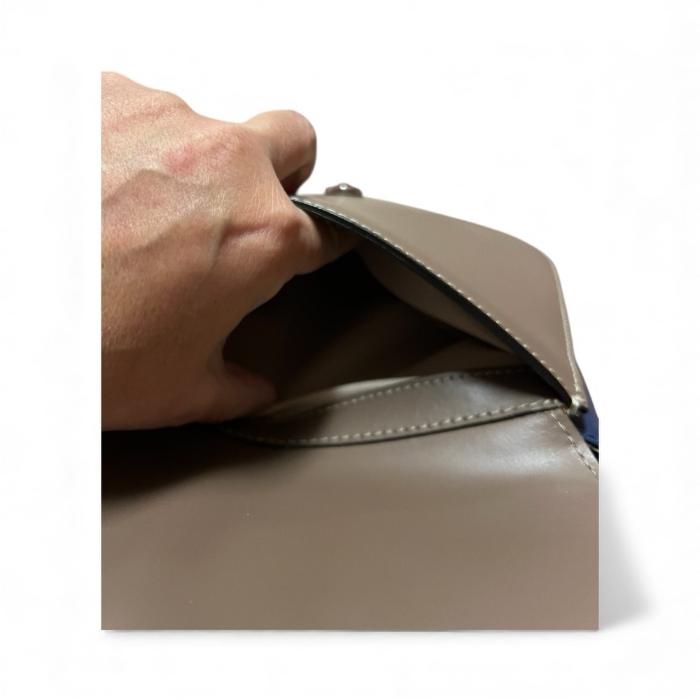 Like new leather crossbody in blue & taupe - Picture 8 of 8